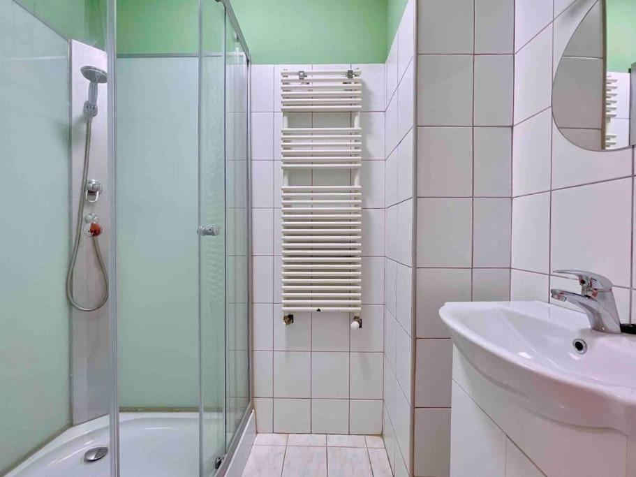 5 Downtown Vintage With Balcony * Budapest